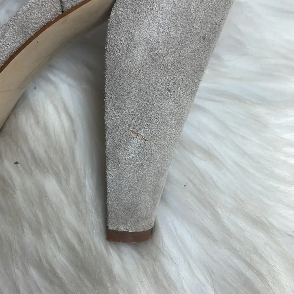 Steven By Steve Madden‎ Justyne Taupe Suede T-Strap Heels Sz 9